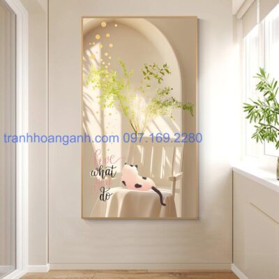 Tranh dọc hiện đại trắng tinh khôi họa tiết chậu hoa